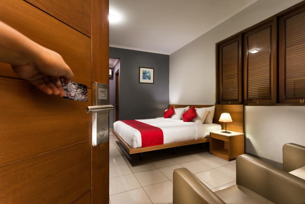 Ilos Hotel Bandung Exterior foto